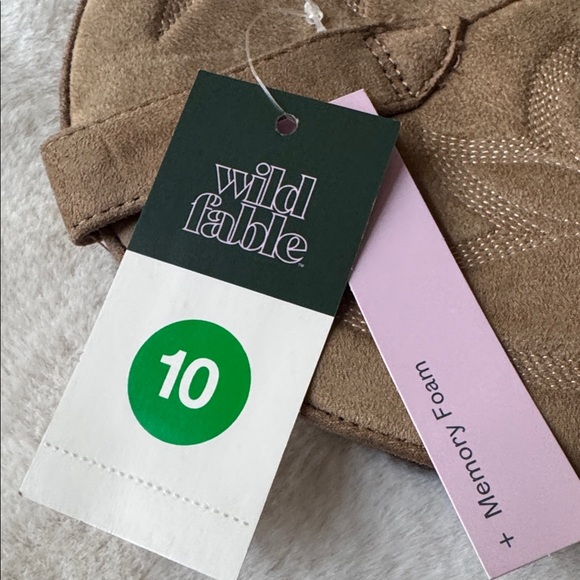 Tan Western Style Women's Boots Size 10 - Picture 6 of 7